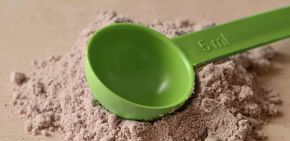 Hrachový proteín Slaný karamel 1000g,bez laktózy, BodyMind